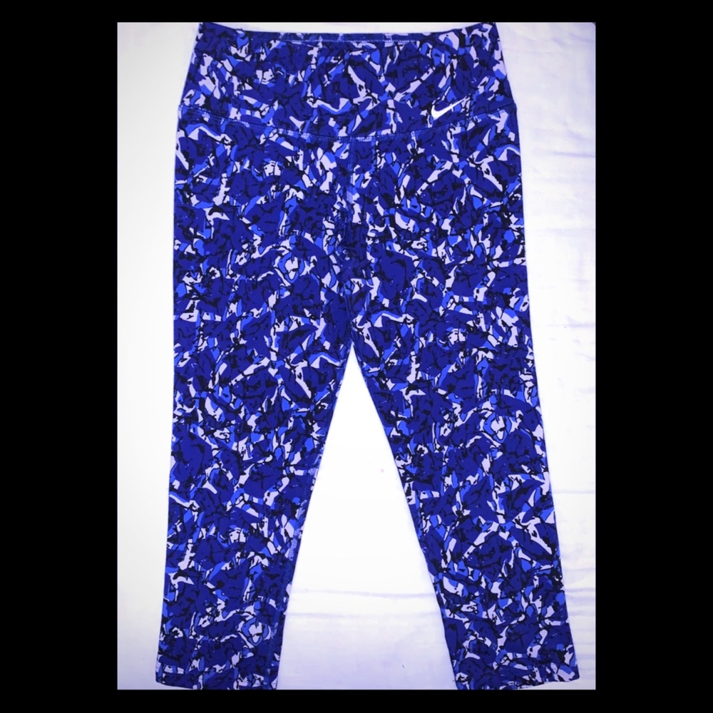 Nike Capri/Crop Leggings